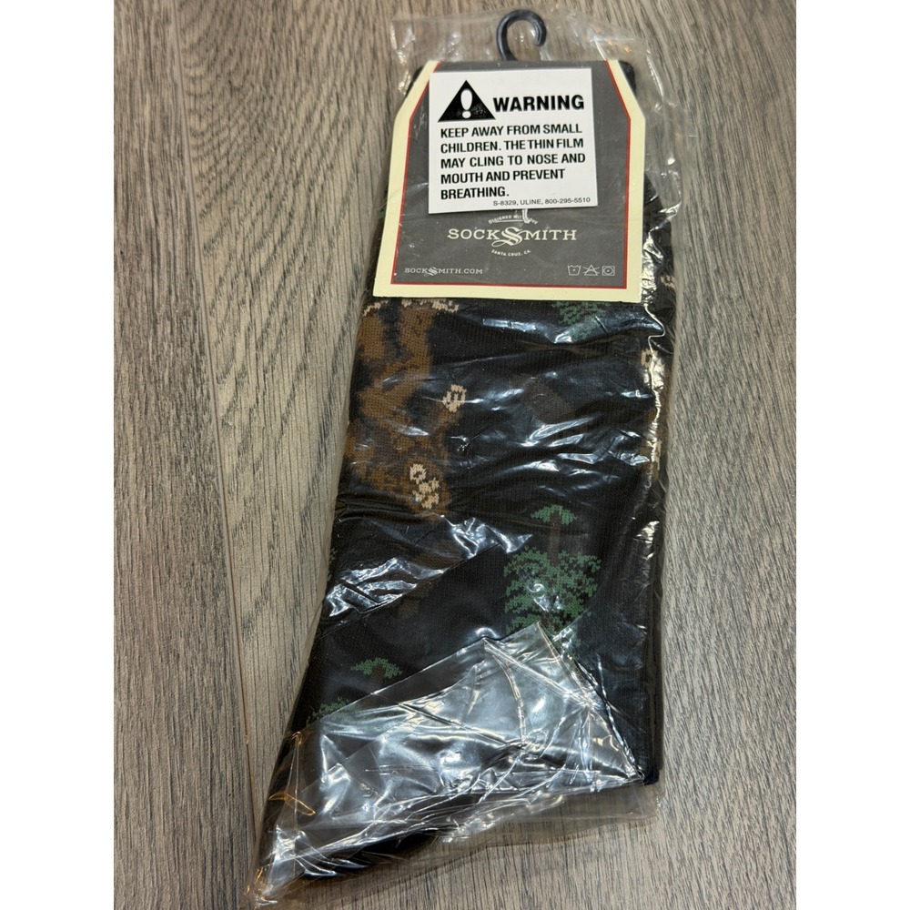 Socksmith Bigfoot Crew Socks Mens Black Sasquatch Novelty Graphic NWT Yeti